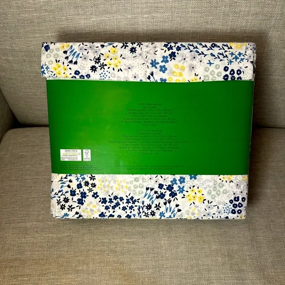 Kate Spade Sheets - Picture 2 of 2